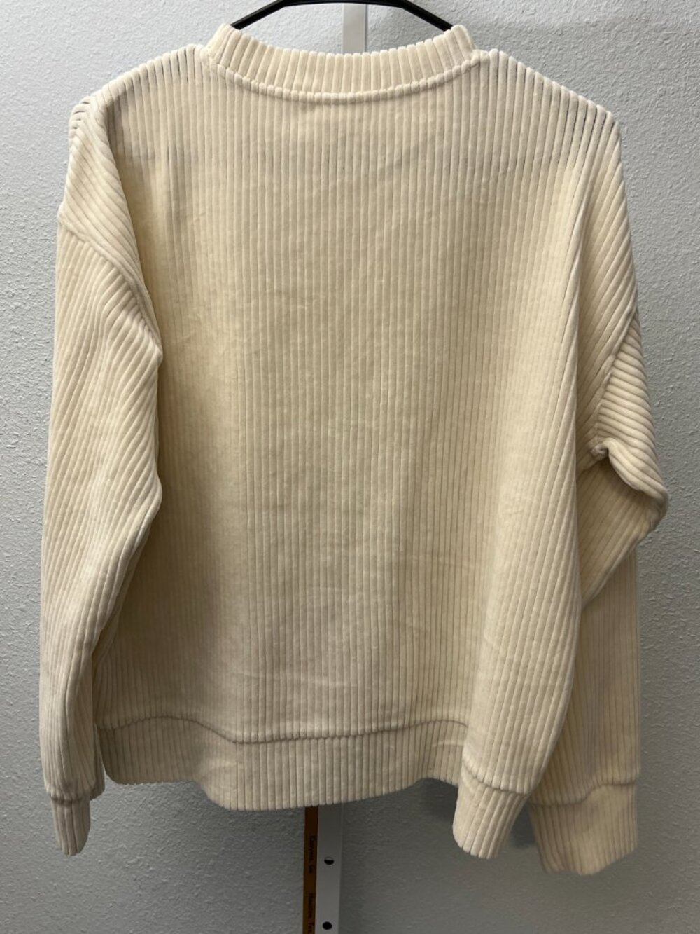 H&M Cream Chenille Ribbed Long-Sleeve Pull-Over Sweater SZ Small - Picture 5 of 5